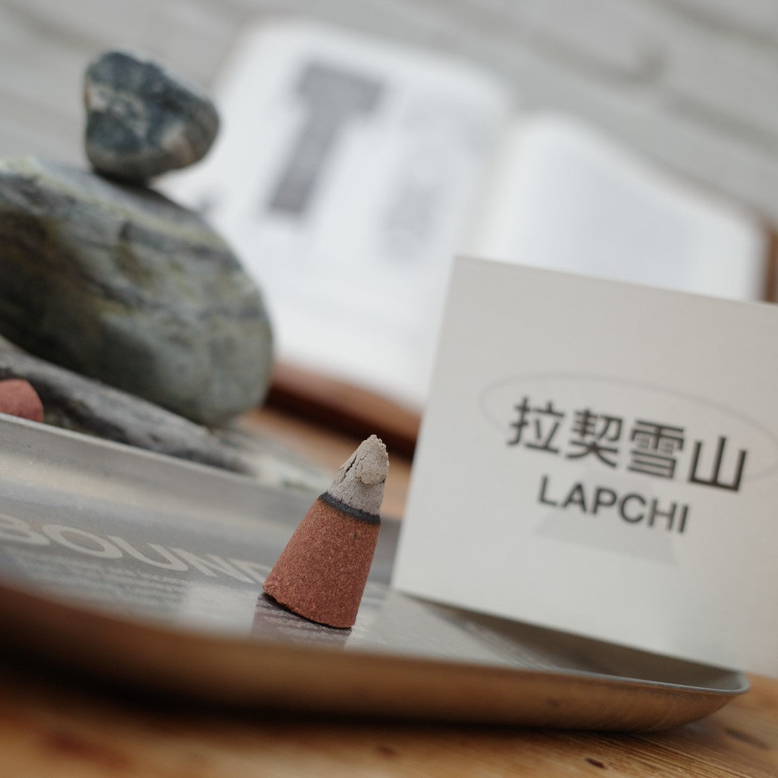 Handcrafted incense cone“LAPCHI”