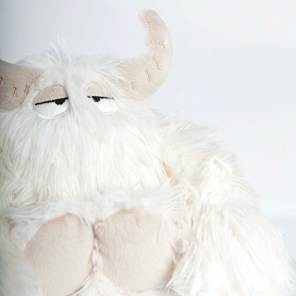 Soso Snow Monster Plush | Gentle Guardian