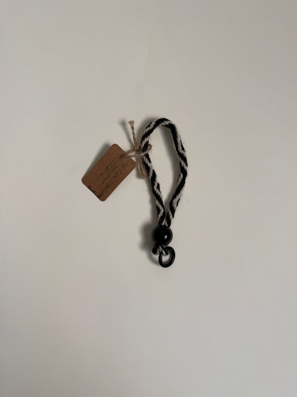 Handmade phone lanyard — HimaElements