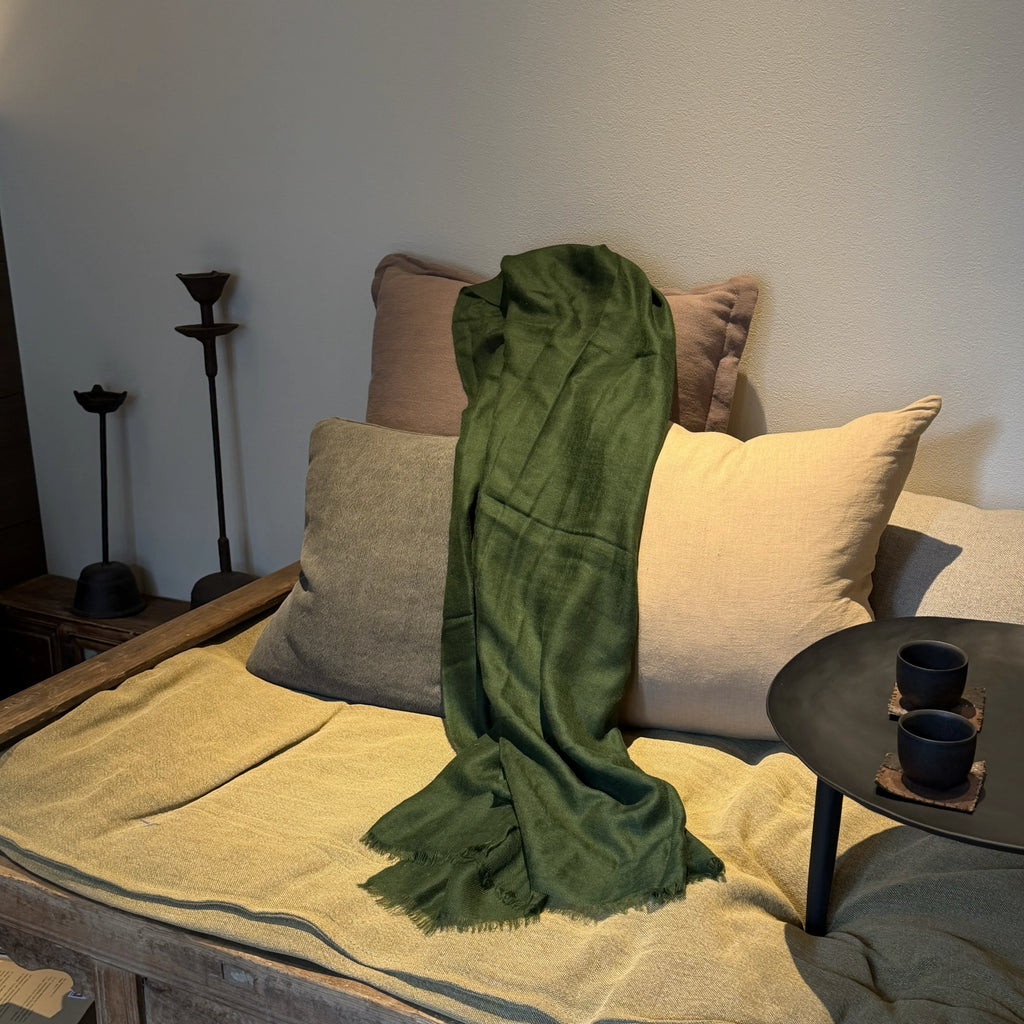 Himalayan Moss | Pure Himalayan Cashmere Scarf Handcrafted in Nepal