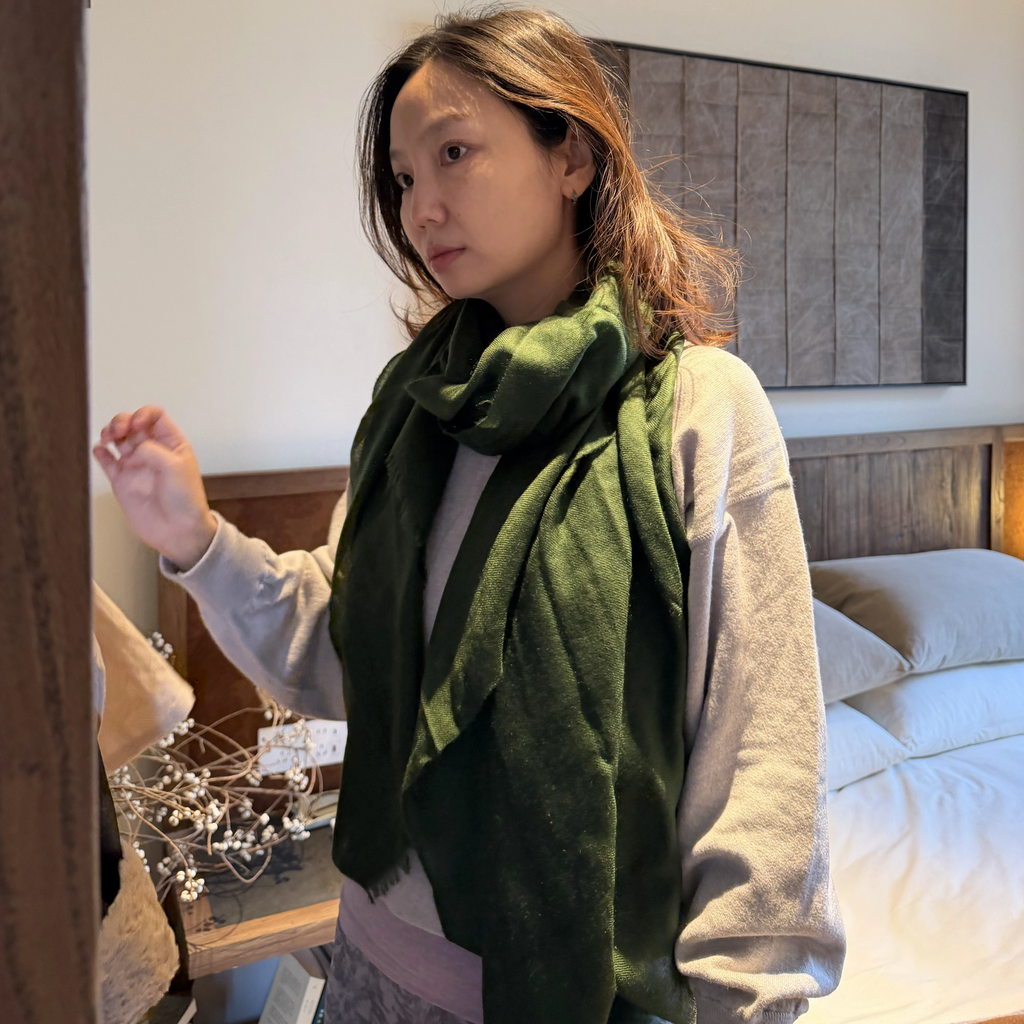 Himalayan Moss | Pure Himalayan Cashmere Scarf Handcrafted in Nepal