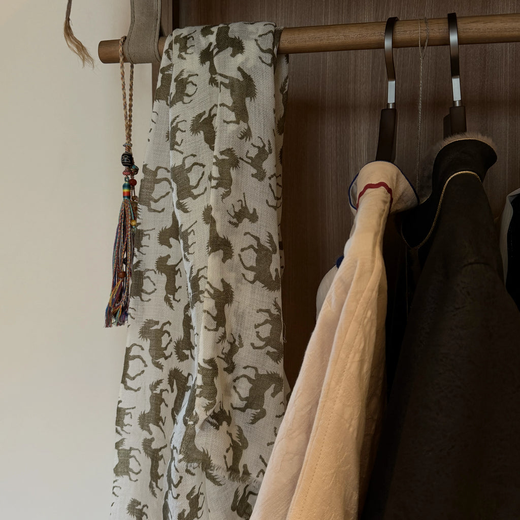 Wild Plateau | Pure Himalayan Cashmere Scarf Handcrafted in Nepal