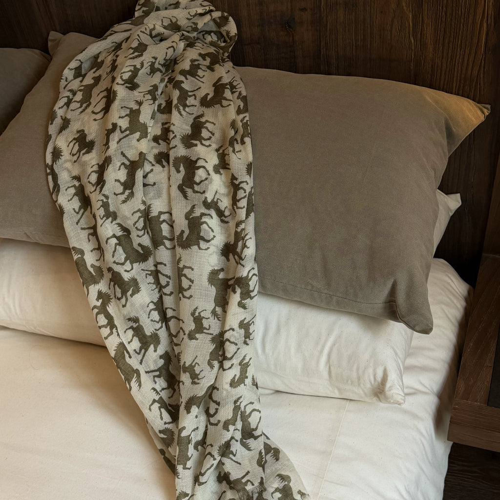 Wild Plateau | Pure Himalayan Cashmere Scarf Handcrafted in Nepal