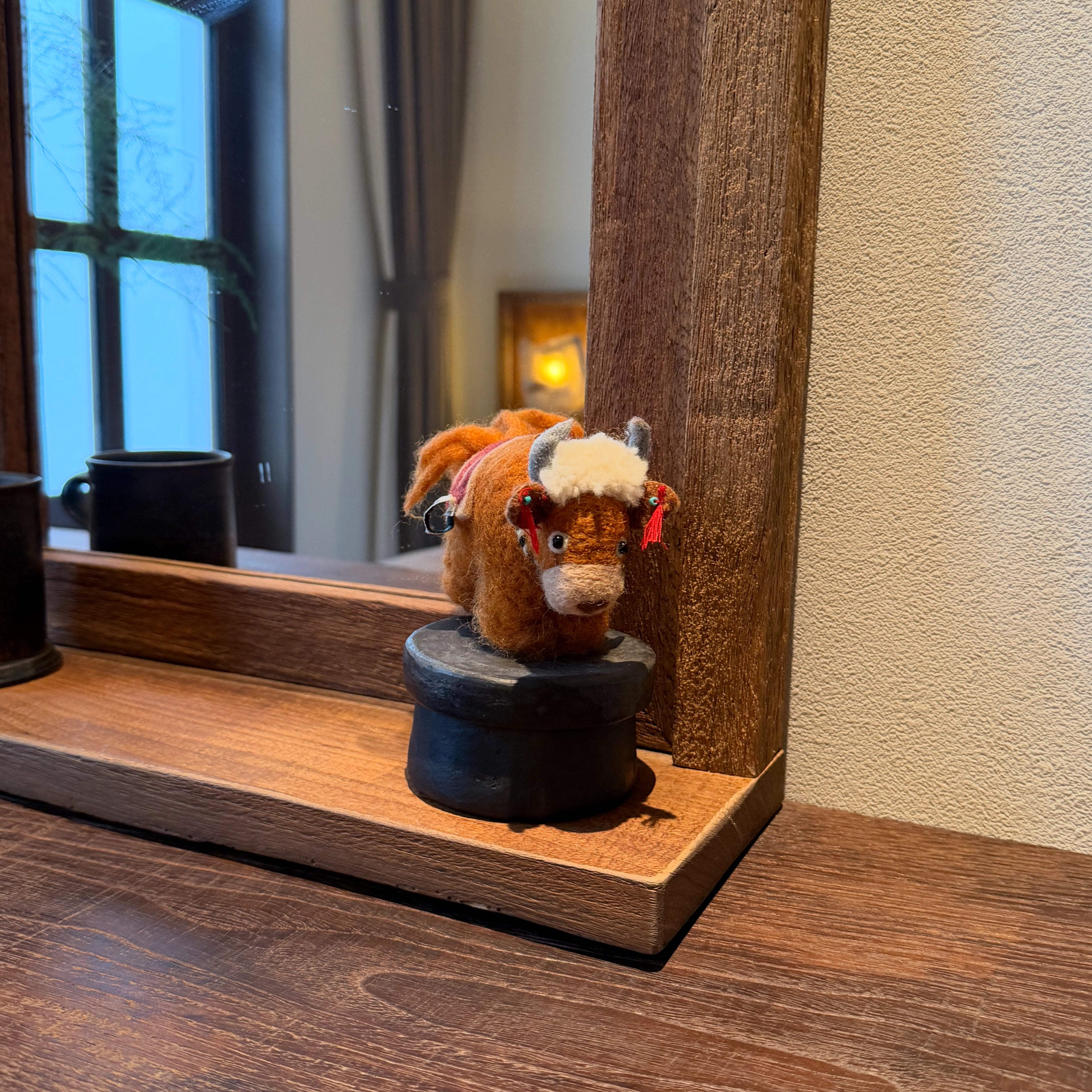 Golden Yak – Strength & Grounded Abundance