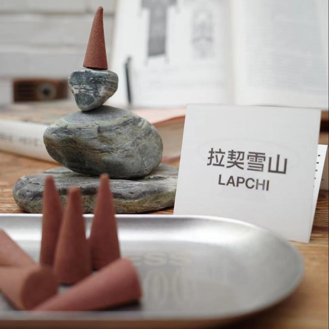 Handcrafted incense cone“LAPCHI”